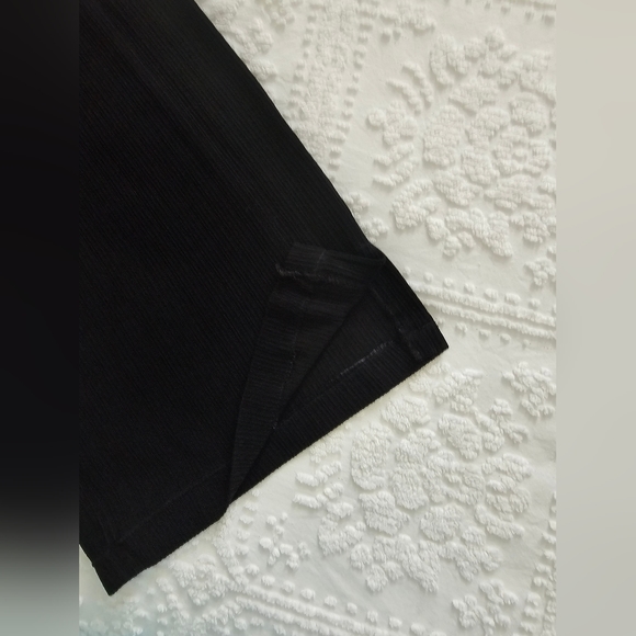 Chicos Black Ribbed Flowy Pants - Picture 2 of 4